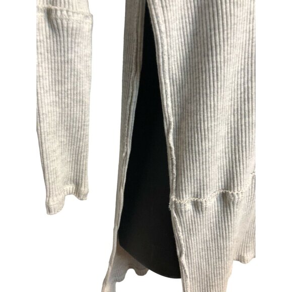 We The Free Women’s Gray Petite Small Long Sleeve Open Sided Sweatshirt - Picture 2 of 6